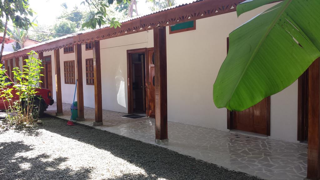 Yucca Beachfront Hotel Puerto Viejo de Talamanca المظهر الخارجي الصورة